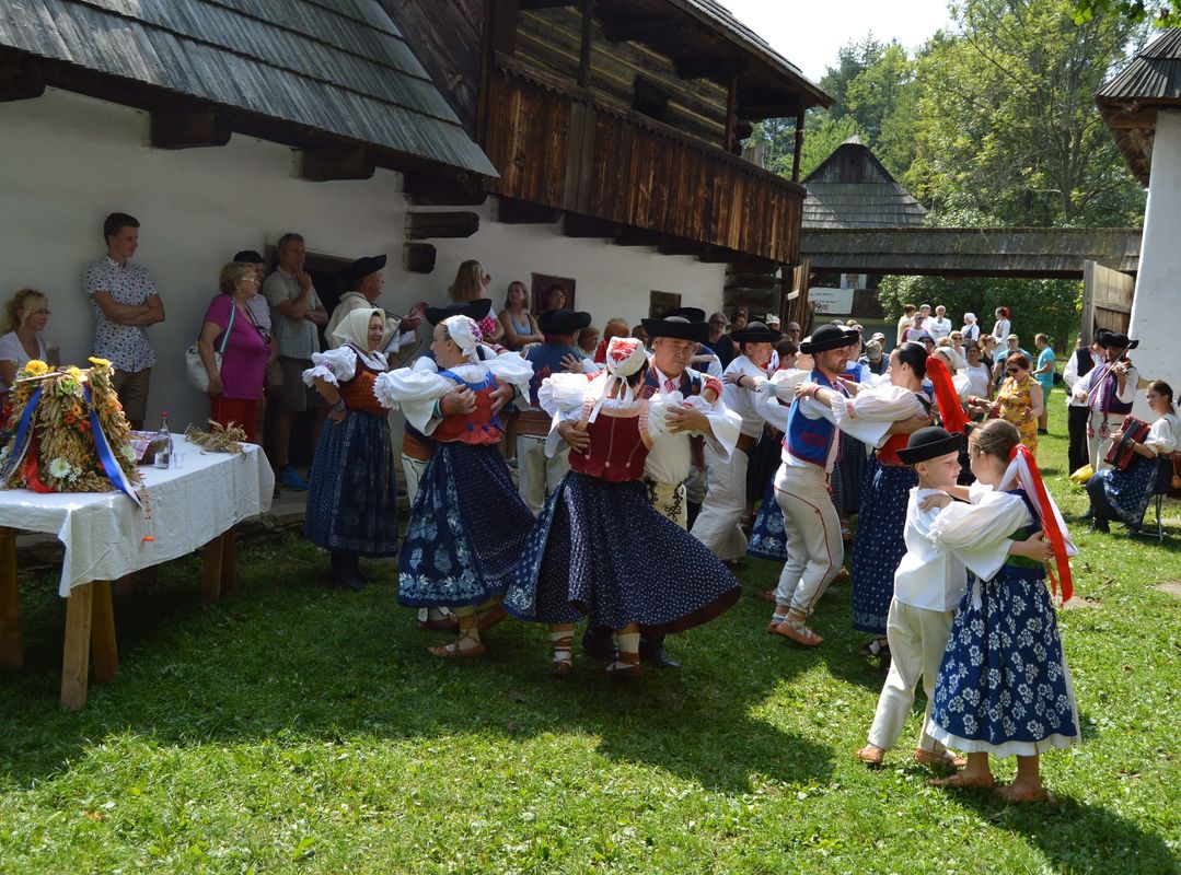 The Harvest Festival in the Museum of the Slovak Village - Slovakia.travel